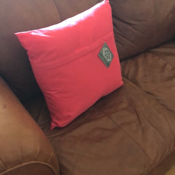 Dorm Kiss 16 x16 inch square distressed letter decorative accent pillow cushion - Picture 3 of 4